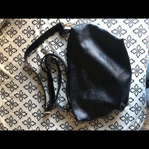 Steve Madden black cross body purse